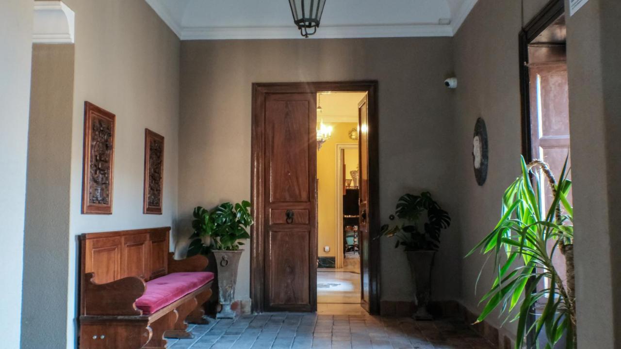 Donna Guia Suite Палермо Екстериор снимка